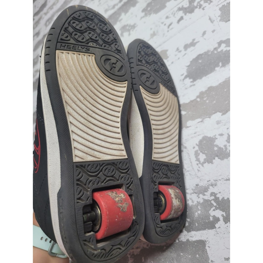 Heelys Voyager Skate Shoes Black‎ Red Youth Size 6 - Picture 5 of 8